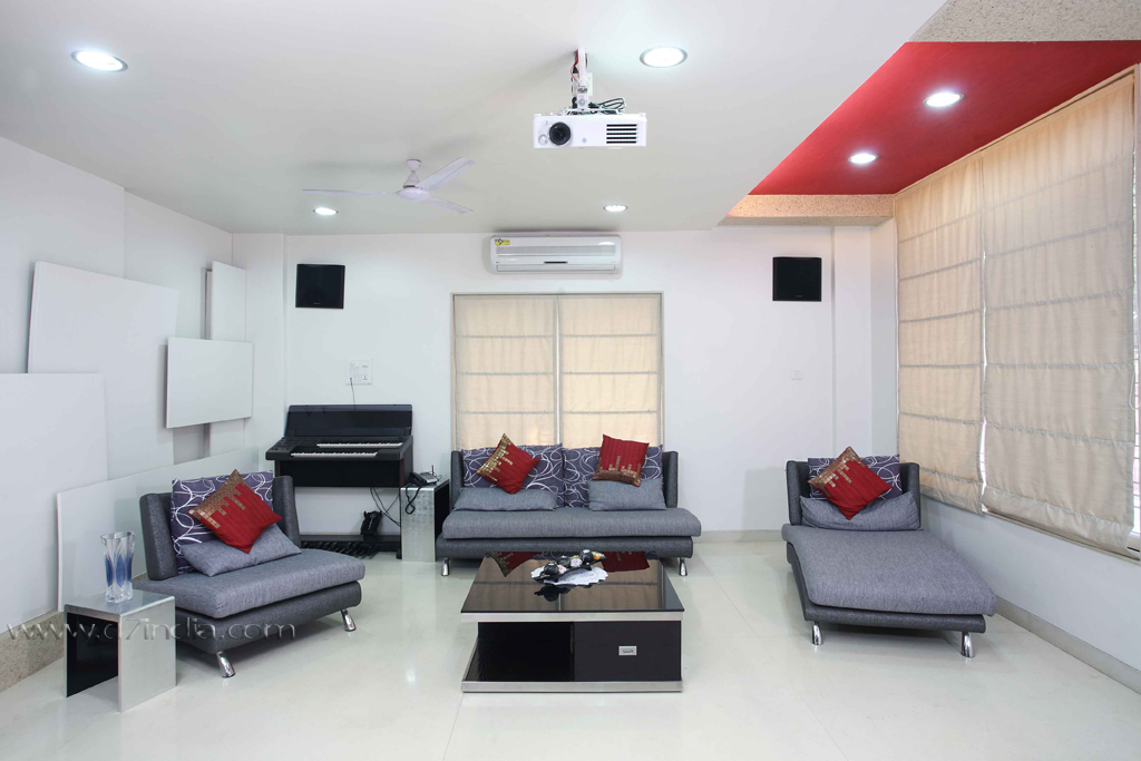 contemporary bungalow rajen daswani hall mainview